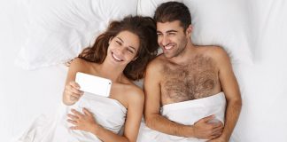 5 dicas para falar sacanagem no sexo sem ficar sem graça (e por que fazer isso) 5 dicas para falar sacanagem no sexo sem ficar sem graça