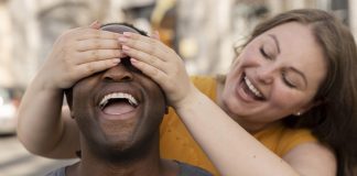 A Importância de Elogios e Apreciação no Relacionamento Elogios e Apreciação no Relacionamento